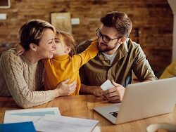ΕΠΕΝΔΥΣΗ